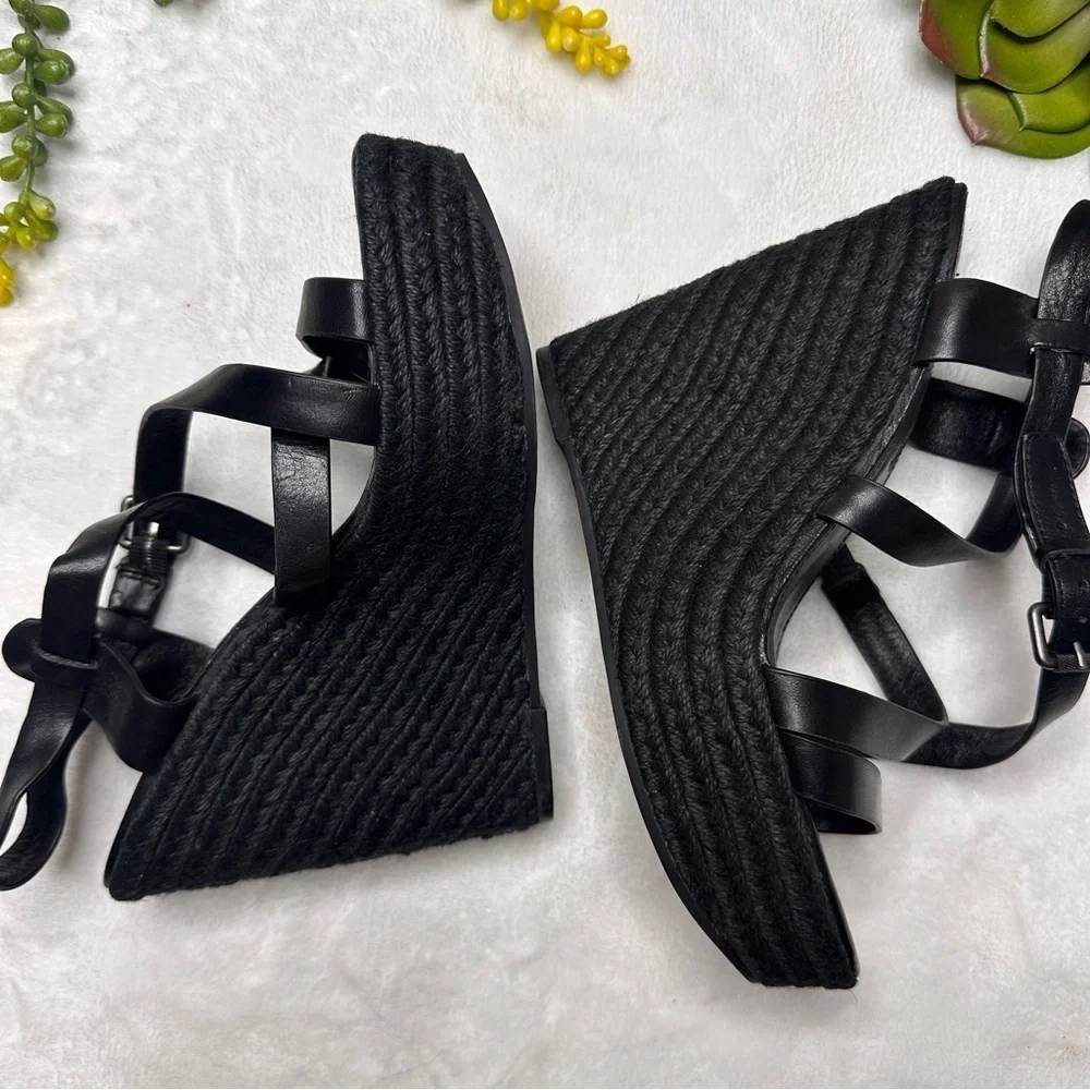 Vera Wang Lavender Leather Jute Criss Cross Espadrille Style Wedges in Black 8.5